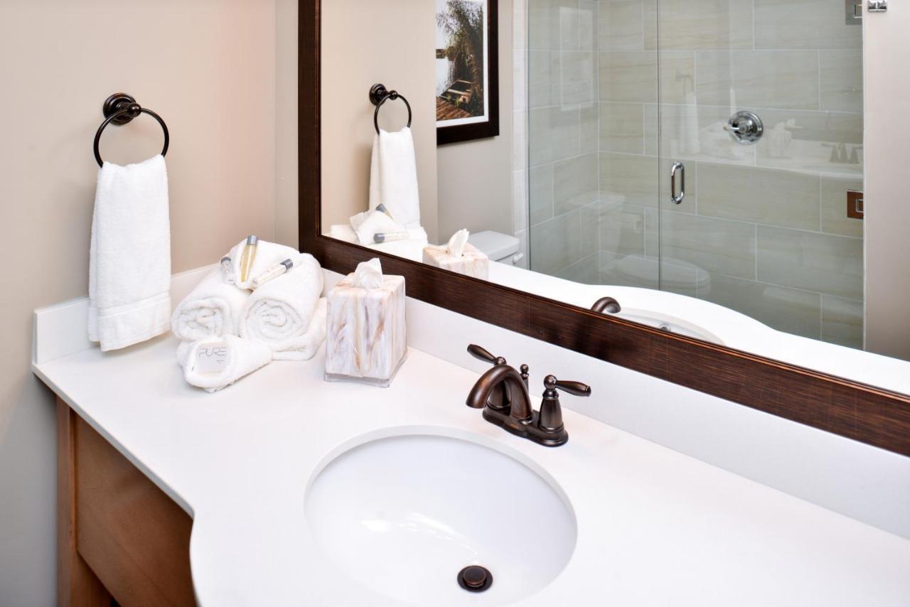 Appomattox Inn And Suites Bagian luar foto