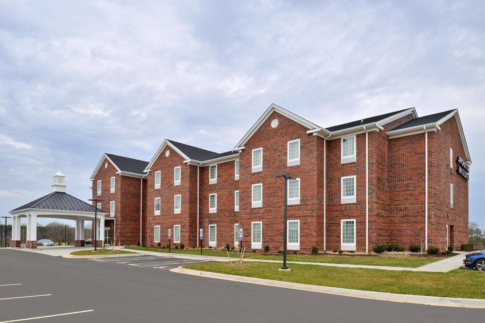Appomattox Inn And Suites Bagian luar foto
