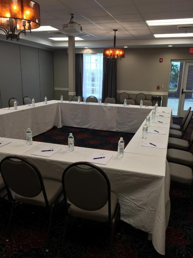 Appomattox Inn And Suites Bagian luar foto