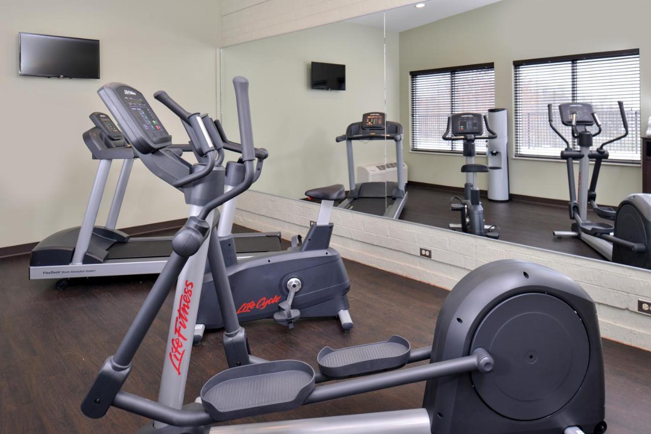 Appomattox Inn And Suites Bagian luar foto